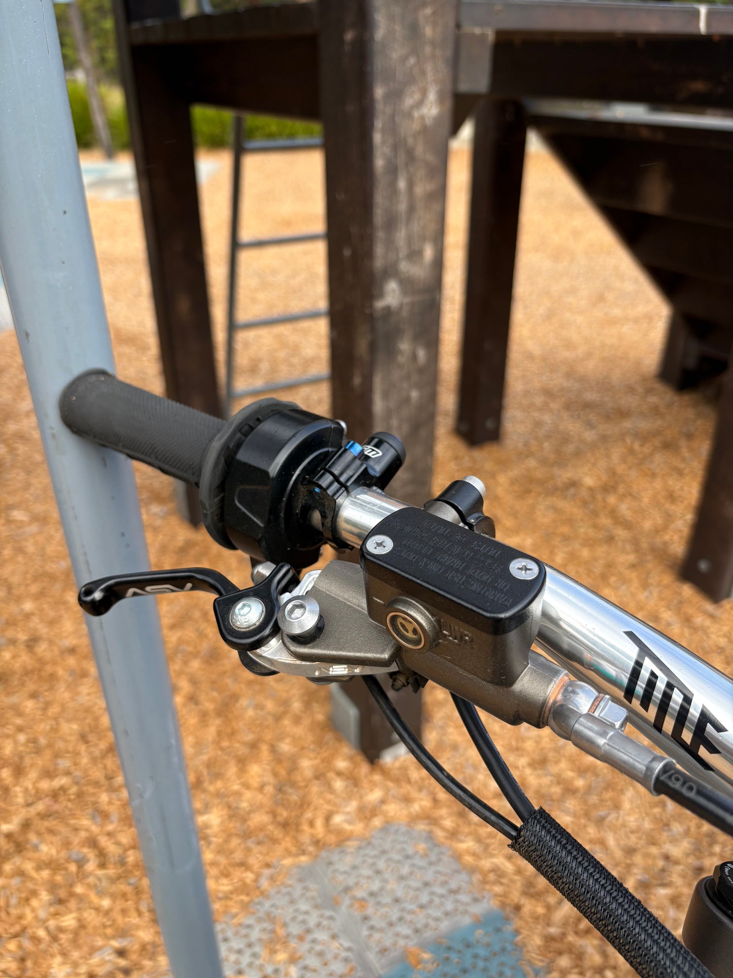 Ultra Bee Brake (LBX Eride Compatible)