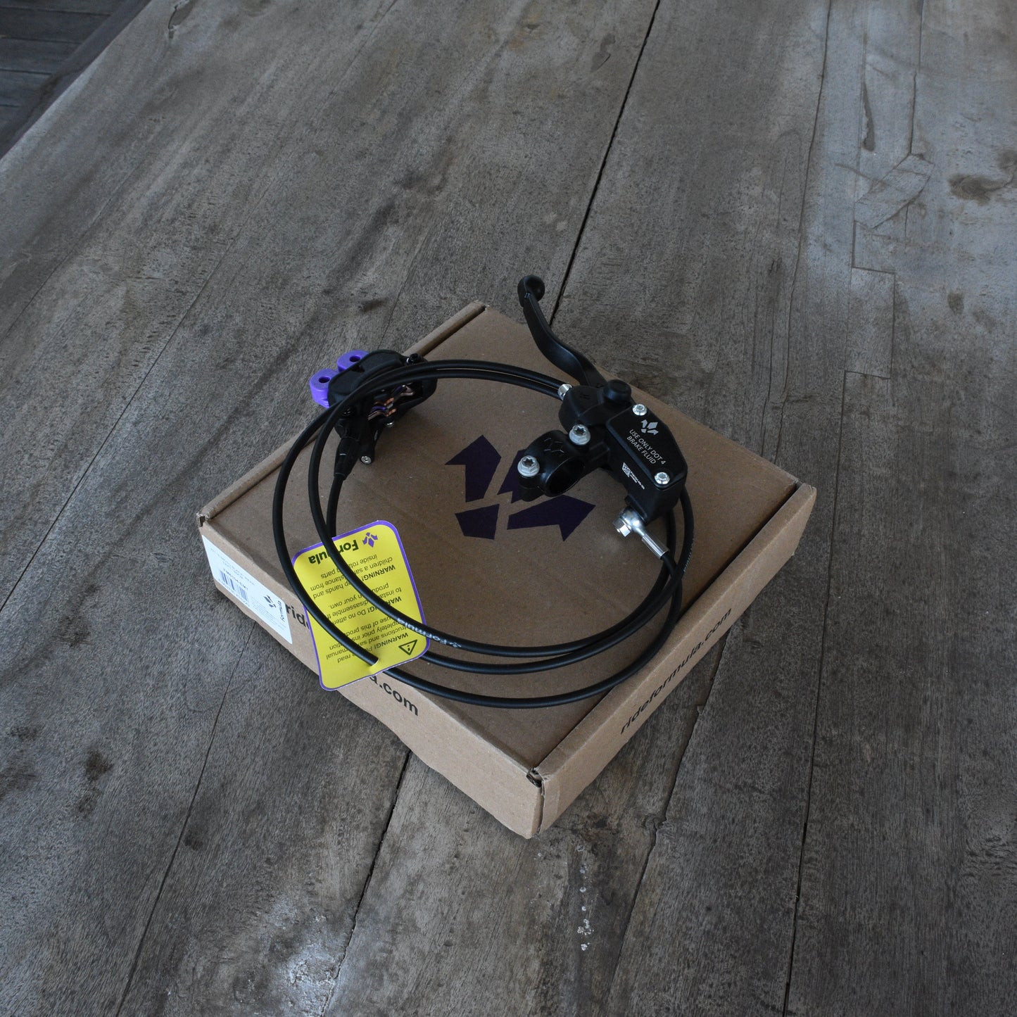 Formula E-Moto Breaks