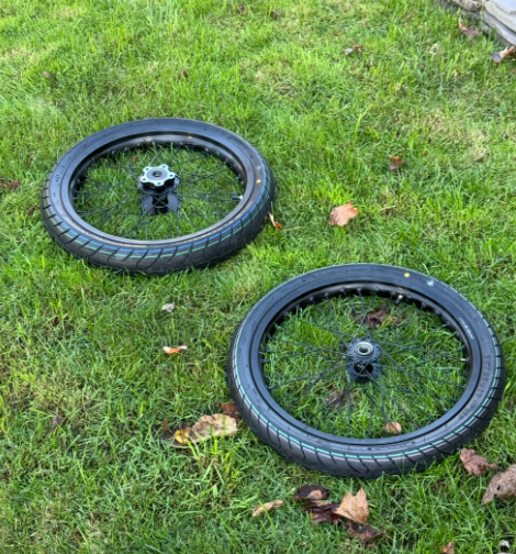 Light Bee Supermoto Wheel Kit